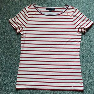 Tommy Hilfiger T shirt